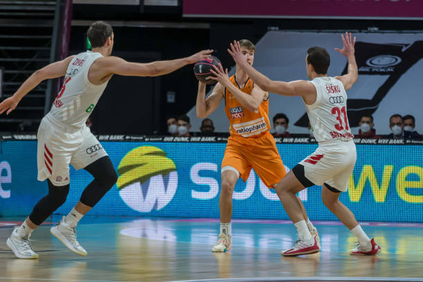 对对手的尊 对对手的尊